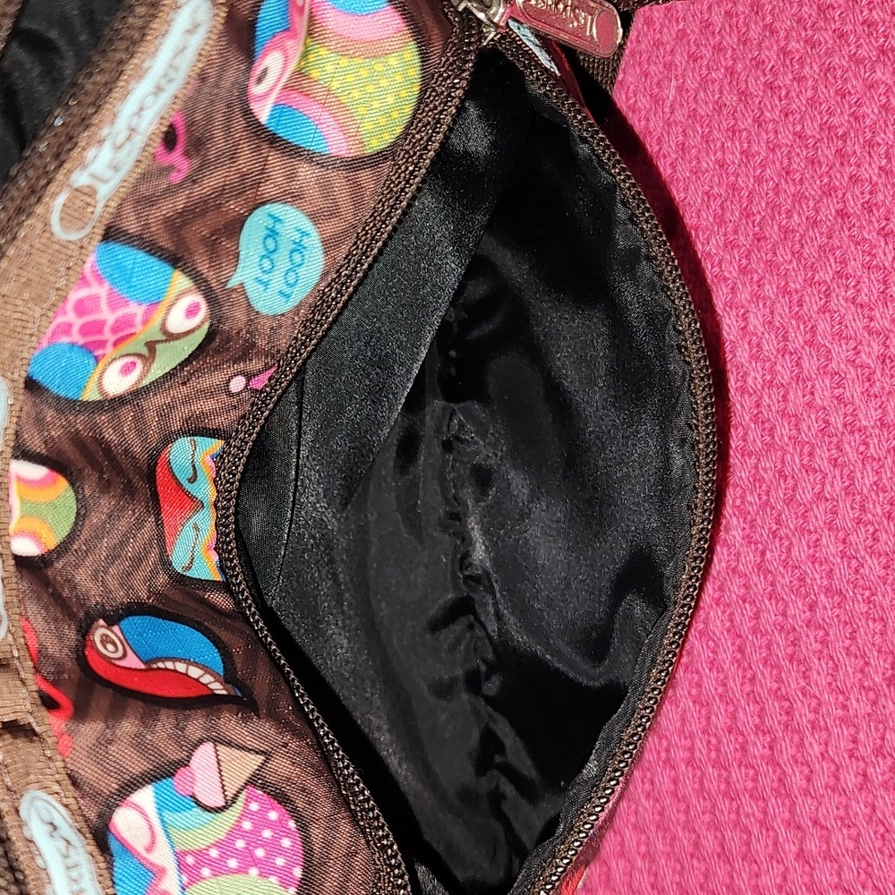 LeSportsac Owl Crossbody - Picture 10 of 10